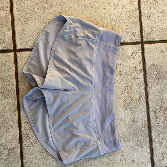 Lululemon Speed Up Shorts - Picture 2 of 4